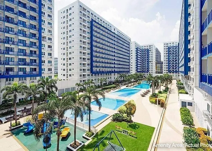 Moa's Spot At Sea Residences Manila