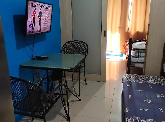 Moa's Spot At Sea Residences Manila